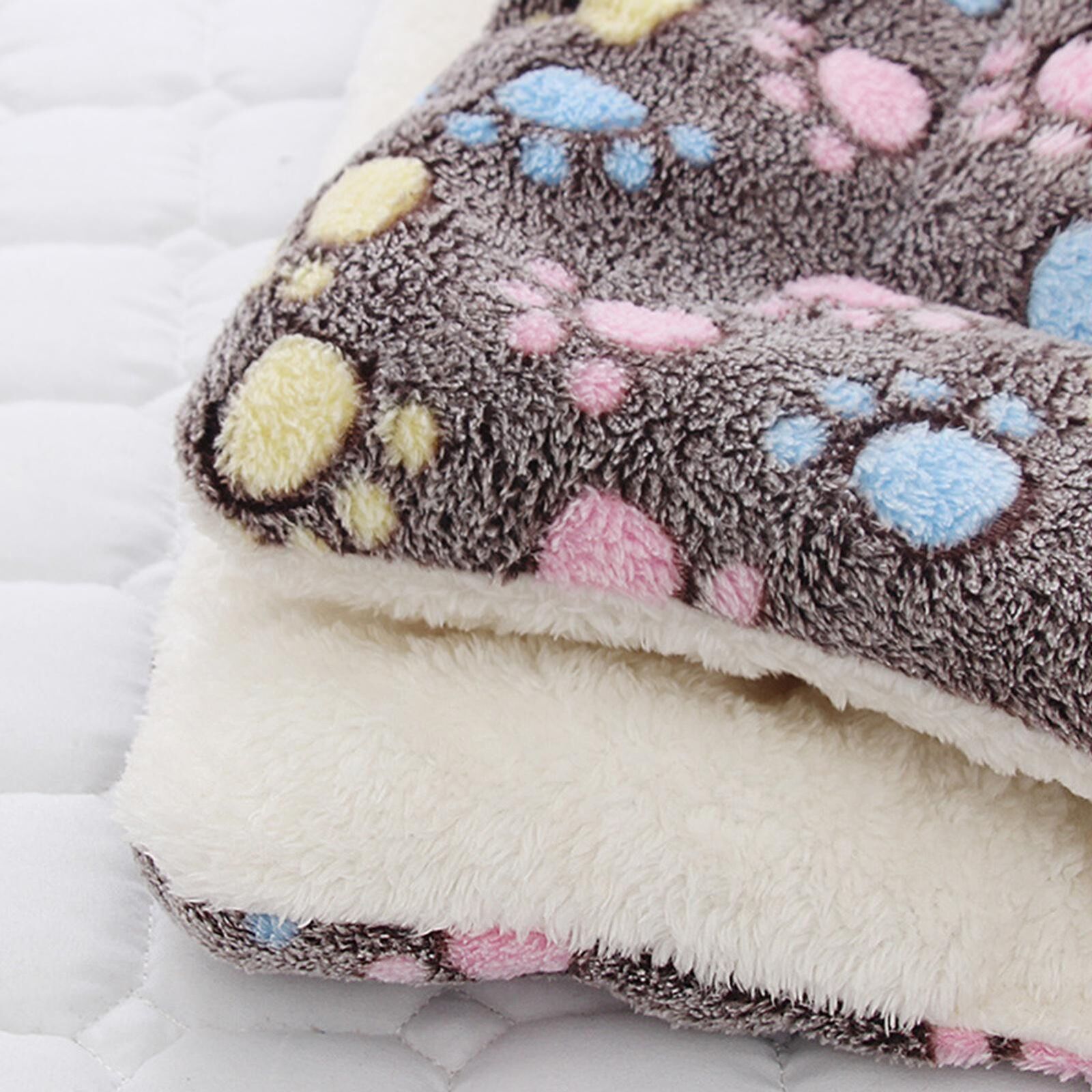 Cozy Calming Cat Bed/Blanket